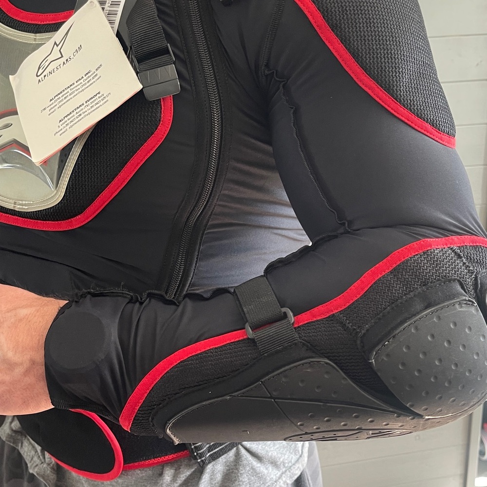 Alpinestars Bionic Pro Action Riding Gear - Picture 7 of 11